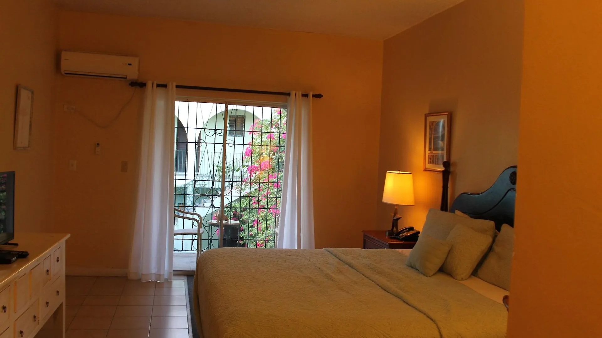 El Greco Hotel Nassau