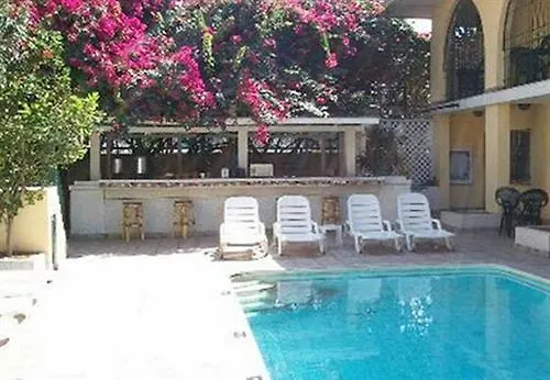 El Greco Hotel Nassau 2*,